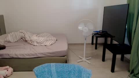 Jennyblonde and Emmabrunette online show from May 28, 4:16 pm
