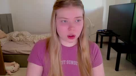 Jennyblonde and Emmabrunette online show from June 12, 3:53 pm