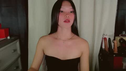 KITTY online show from April 6, 4:46 am