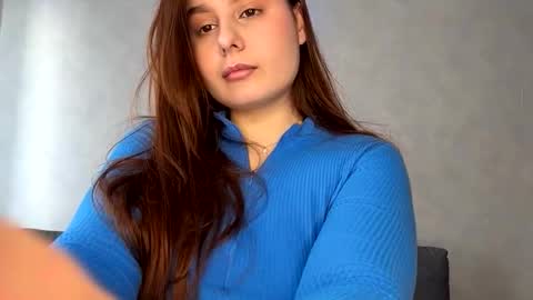 Ellaiza online show from March 12, 10:29 am