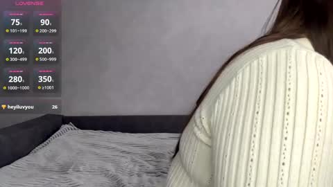 Ellaiza online show from April 14, 6:57 am