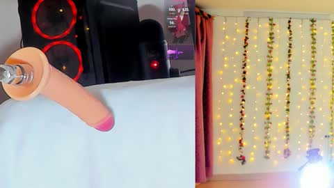 Snapshot of kitty__rosse__ chatting on October 14, 10:18 am Kitty online show from October 14, 10:18 am