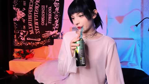 kitty_bang online show from February 3, 2:13 pm