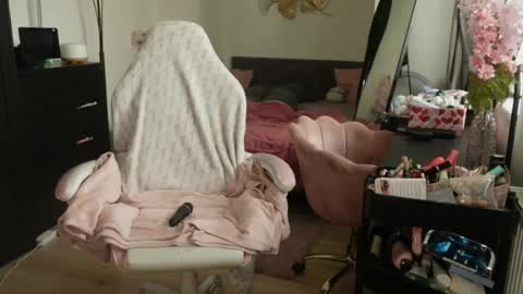 kittysxkat online show from August 7, 1:51 pm