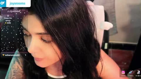 Kitty Trixy online show from February 20, 9:53 pm