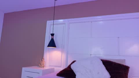 Kitty Hill online show from March 13, 7:09 am