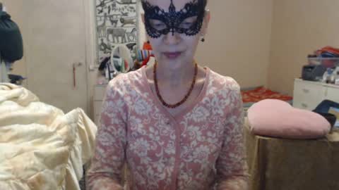 KiuminBerry online show from July 2, 2:34 pm