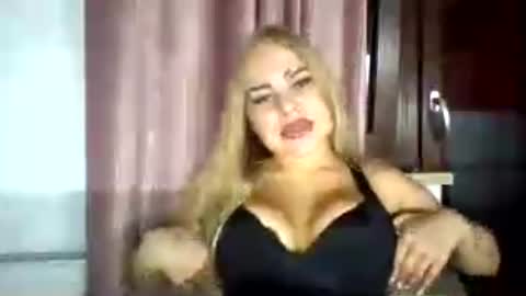 klarkacute online show from August 6, 8:16 pm
