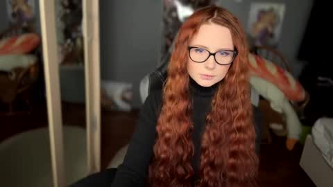 Klementinafanslyklementina6661 online show from December 10, 8:27 pm