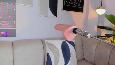 Kloe online show from November 12, 6:33 am