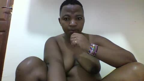 koffi639202 online show from January 2, 8:35 pm