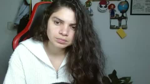 Snapshot of koranikky08 chatting on March 1, 1:22 am Karoll online show from March 1, 1:22 am