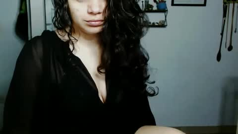 Snapshot of koranikky08 chatting on October 7, 1:54 am Karoll online show from October 7, 1:54 am