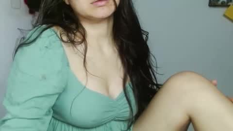 Snapshot of koranikky08 chatting on February 9, 7:09 pm Karoll online show from February 9, 7:09 pm
