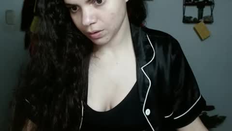 Snapshot of koranikky08 chatting on February 25, 2:14 am Karoll online show from February 25, 2:14 am