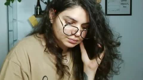 Snapshot of koranikky08 chatting on September 13, 1:46 am Karoll online show from September 13, 1:46 am