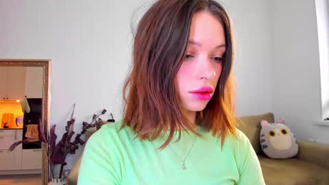 kossie_ online show from March 2, 11:52 am