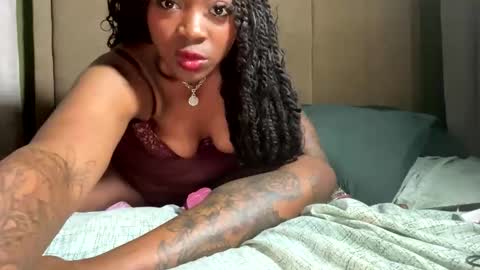 KourtneyKisses online show from March 4, 5:03 am