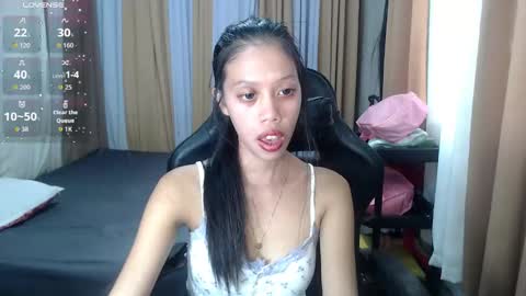 kourtneyluv online show from December 21, 4:50 am