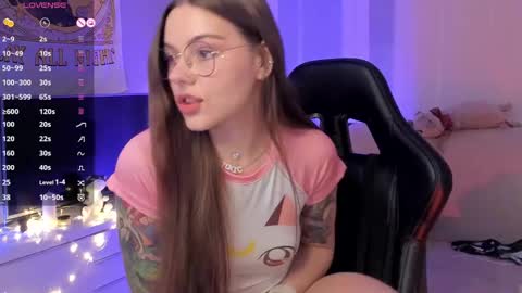 Jess online show from February 11, 8:20 pm