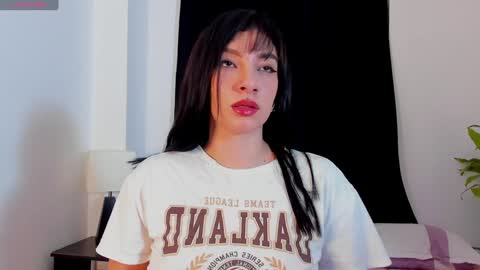 kriistenlotz online show from December 31, 5:55 am