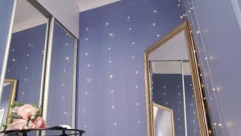 kriskras__ online show from October 8, 5:23 am