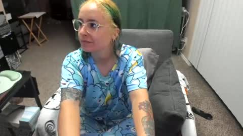 Krista online show from July 10, 3:18 am