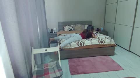 twitter    Annemarye 23 online show from March 28, 8:36 am