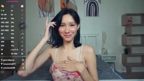 Emma online show from September 18, 7:45 pm