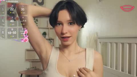 Emma online show from October 4, 7:51 pm