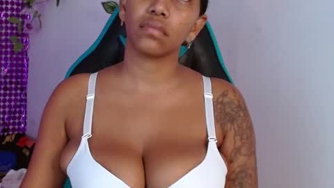 kristel_lee online show from November 19, 9:15 pm