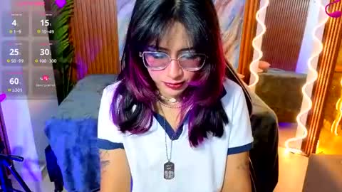 kristen_tay online show from July 27, 3:25 am