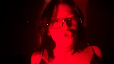 kristinaetoile online show from July 28, 9:25 pm