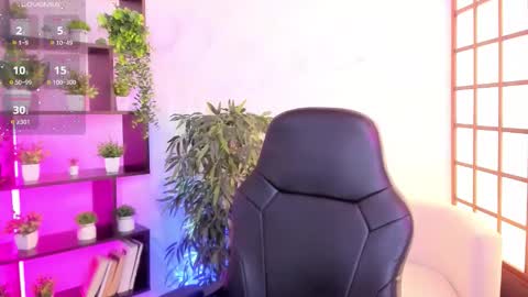 Kristi online show from November 18, 8:48 am