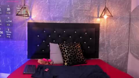 Kystal Taylor online show from November 13, 11:42 am