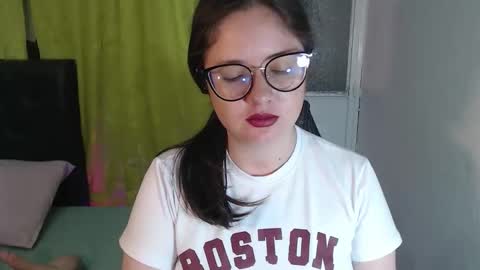 kryystaladams online show from January 8, 12:20 pm