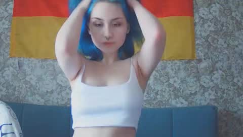 Alice online show from September 25, 9:52 am