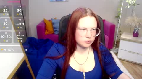 kuri_u online show from April 14, 1:11 pm