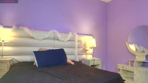 kya_wild online show from December 13, 7:40 pm