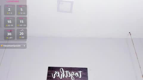 kylie_ls online show from December 3, 2:58 am