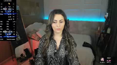 Kylie online show from June 28, 1:18 pm