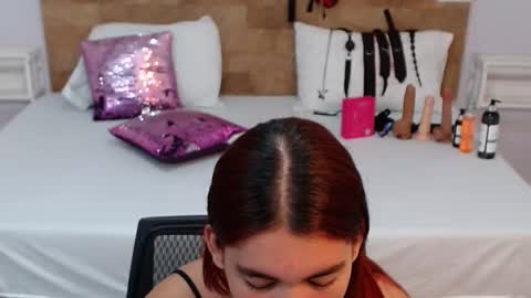 Melissa online show from November 20, 11:44 am