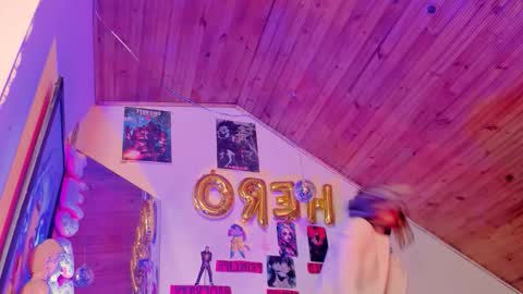   online show from February 17, 12:21 am