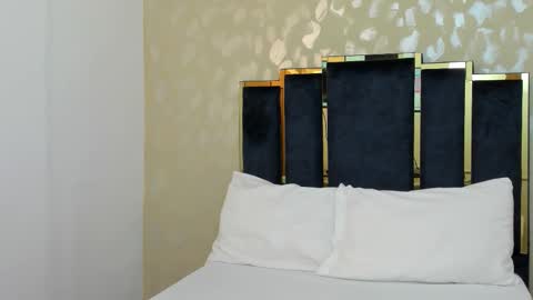 Kylie online show from March 20, 11:37 am