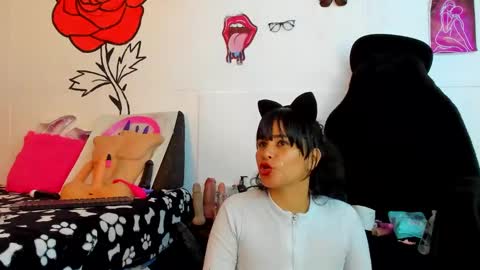 call me kim  online show from December 14, 5:03 pm