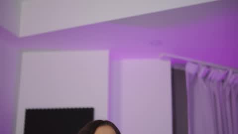 Kyssa online show from September 10, 6:30 pm