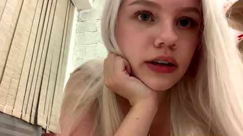 Alice online show from July 25, 10:06 pm