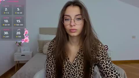 Margo  online show from October 13, 9:50 pm