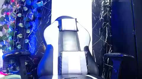 la_crespy29 online show from November 2, 8:56 pm