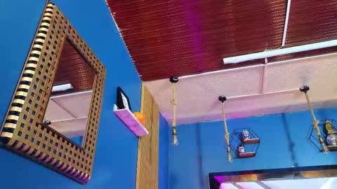 Cris  online show from October 6, 12:44 pm